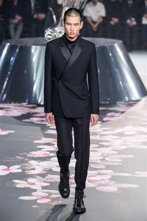 dior head designer 2019 for men|current designer for christian Dior.